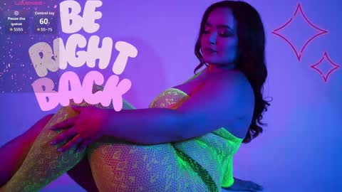 Snapshot of keitlynsoto chatting on 11/25/25, 12:16 Sofia online show from 11/25/25, 12:16