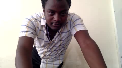 Snapshot of keiv20 chatting on 02/26/25, 12:47 keiv20 online show from 02/26/25, 12:47