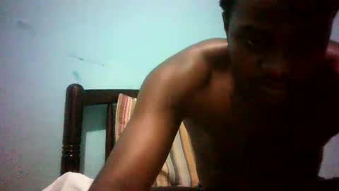 Snapshot of keiv20 chatting on 02/27/25, 10:31 keiv20 online show from 02/27/25, 10:31