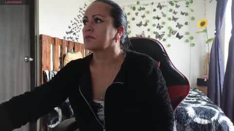 keka_teiku online show from 02/10/25, 10:09