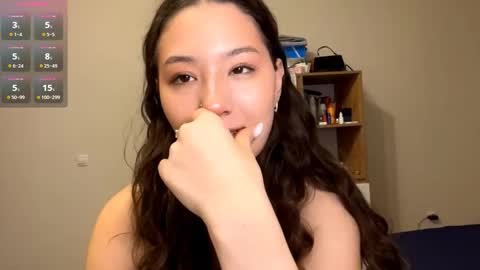 Kely online show from 10/06/25, 02:14