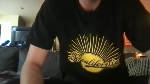 Snapshot of kelkun2828 chatting on 10/18/25, 03:35 kelkun2828 online show from 10/18/25, 03:35