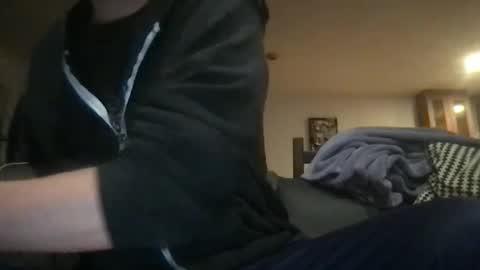 Snapshot of kelkun2828 chatting on 11/22/25, 04:22 kelkun2828 online show from 11/22/25, 04:22