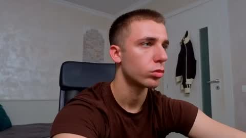 Snapshot of kellenwest chatting on 05/14/26, 10:11 KellenWest online show from 05/14/26, 10:11