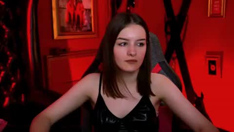 kelliebanshe online show from 06/28/26, 08:20