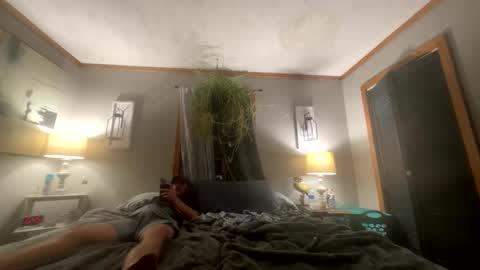 Snapshot of kelliott88 chatting on 11/09/25, 10:35 Bagodicks online show from 11/09/25, 10:35