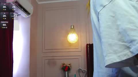 Kelly online show from 10/18/25, 09:32