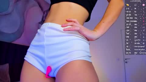 Snapshot of kelly_cuutie chatting on 02/05/26, 01:32 Kelly online show from 02/05/26, 01:32