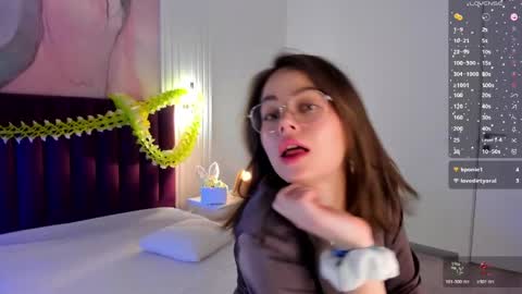 Kelly online show from 03/31/26, 01:51