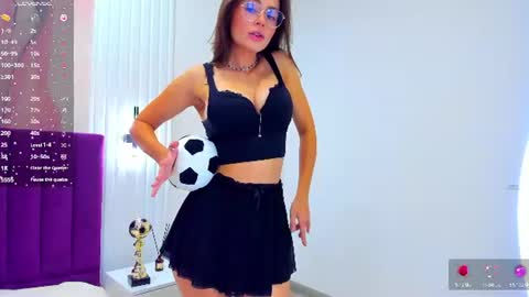 Snapshot of kelly_cuutie chatting on 07/13/26, 01:30 Kelly online show from 07/13/26, 01:30