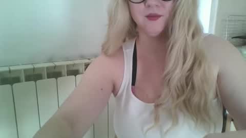 Emmie online show from 02/26/26, 07:07