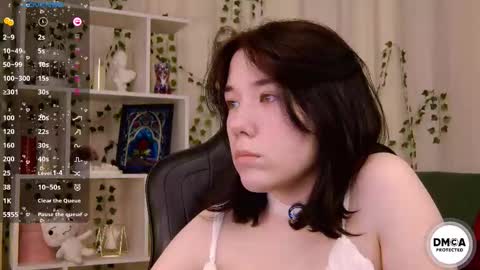 Snapshot of kelly_fooxx chatting on 02/08/26, 11:35 Kelly online show from 02/08/26, 11:35