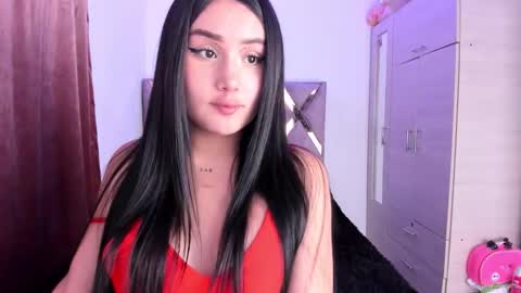 Snapshot of kelly_piink chatting on 09/10/25, 02:33 Kelly online show from 09/10/25, 02:33