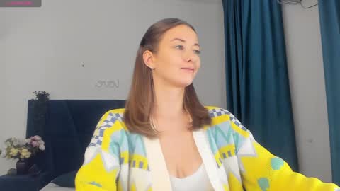 Snapshot of kelly_xo chatting on 12/12/24, 02:11 Kelly XO online show from 12/12/24, 02:11