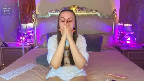 Snapshot of kellycartie chatting on 10/07/25, 01:08 Im Kelly online show from 10/07/25, 01:08