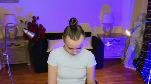 Snapshot of kellycartie chatting on 10/10/25, 11:31 Im Kelly online show from 10/10/25, 11:31