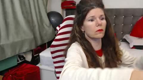 kelly online show from 02/18/26, 07:10