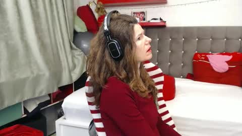 kelly online show from 02/24/26, 02:37