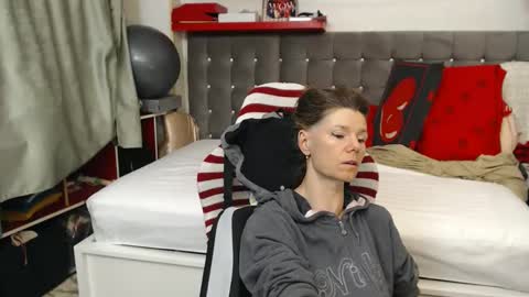 kelly online show from 05/15/26, 11:56