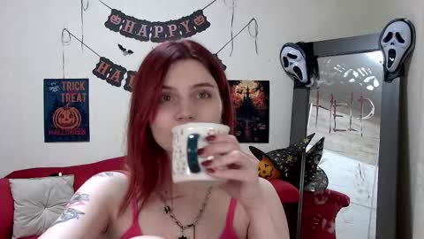 Kelly Stoneys online show from 10/25/25, 07:05