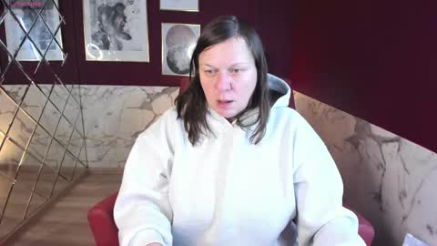 Kelly online show from 02/04/26, 05:24