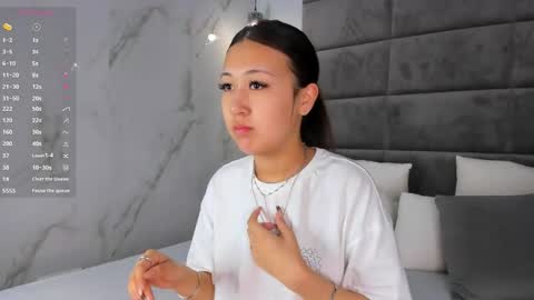 Snapshot of kellyy_bern chatting on 09/14/25, 01:16 kellyy_bern online show from 09/14/25, 01:16