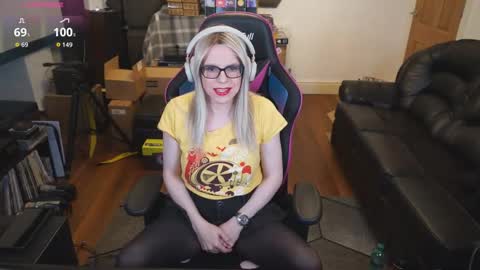 kelseycobalt online show from 11/25/25, 09:37