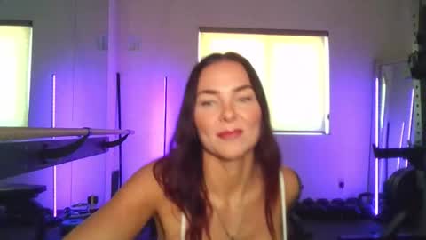 Snapshot of kelseyfirefly chatting on 10/11/25, 07:01 Kelsey Firefly online show from 10/11/25, 07:01