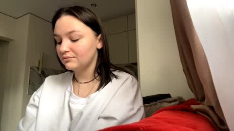 Snapshot of kelseymoraga chatting on 04/10/26, 12:21 Elena online show from 04/10/26, 12:21