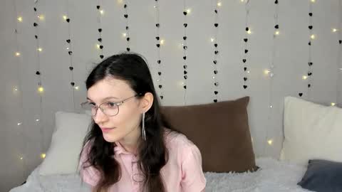 Kelsirabenold online show from 02/18/26, 04:52