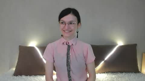 Kelsirabenold online show from 04/14/26, 05:35