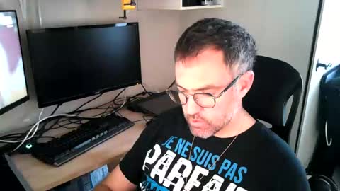 Snapshot of kelvin06133 chatting on 01/12/25, 02:09 kelvin06133 online show from 01/12/25, 02:09