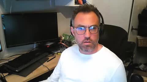 kelvin06133 online show from 04/14/26, 11:33