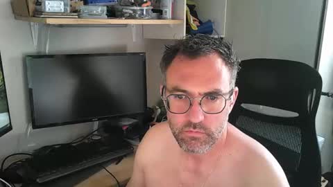 kelvin06133 online show from 04/30/26, 12:33