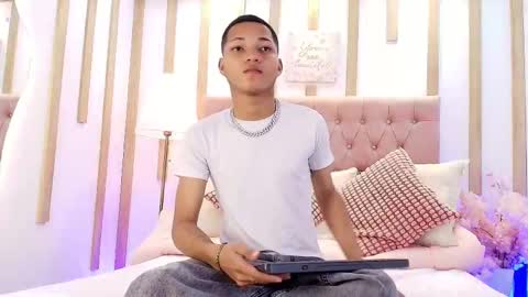 Kelvin online show from 03/21/26, 12:43