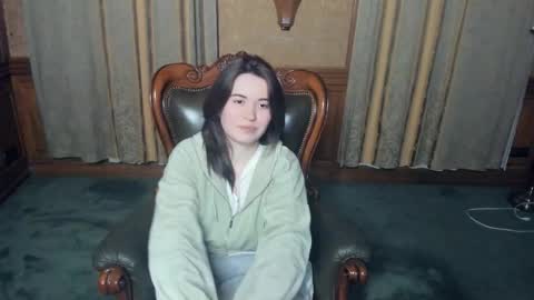 Lina online show from 05/16/26, 09:24