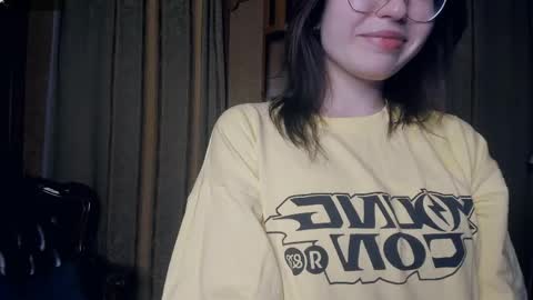 Lina online show from 05/19/26, 09:10