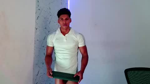 ken__owensx online show from 09/11/25, 03:39