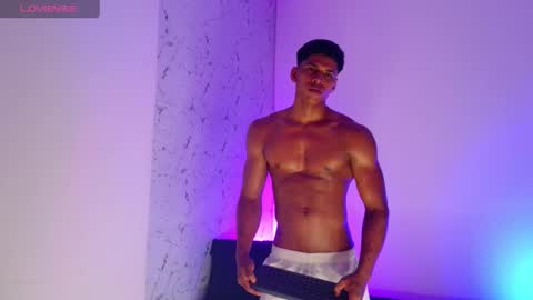 ken__owensx online show from 11/04/25, 04:22