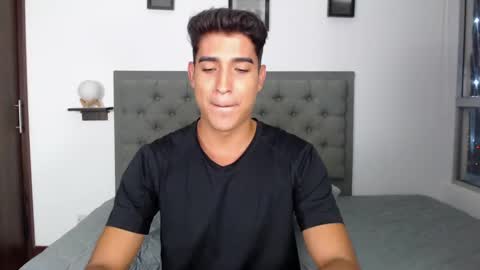 Snapshot of ken_blaker chatting on 12/20/24, 01:14 ken_blaker online show from 12/20/24, 01:14