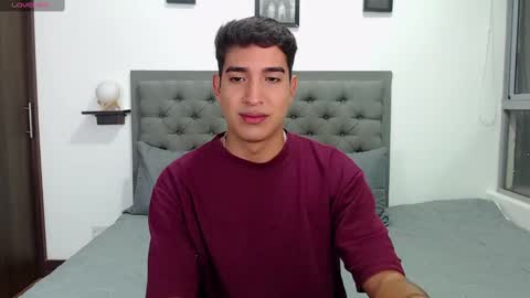 Snapshot of ken_blaker chatting on 12/27/24, 02:25 ken_blaker online show from 12/27/24, 02:25