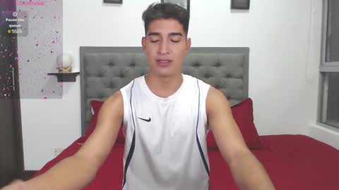 Snapshot of ken_blaker chatting on 01/03/25, 01:05 ken_blaker online show from 01/03/25, 01:05