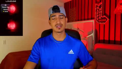 Snapshot of ken_blaker chatting on 11/10/25, 07:13 ken_blaker online show from 11/10/25, 07:13