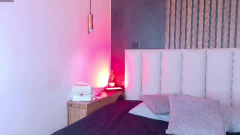   online show from 03/07/25, 02:46