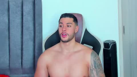 Snapshot of ken_mailik chatting on 02/16/25, 06:32 ken_mailik online show from 02/16/25, 06:32