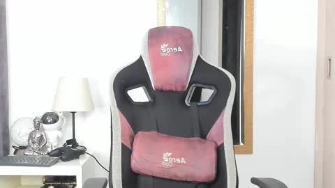 Snapshot of ken_mailik chatting on 10/12/25, 05:39 ken_mailik online show from 10/12/25, 05:39