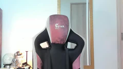 Snapshot of ken_mailik chatting on 10/19/25, 07:25 ken_mailik online show from 10/19/25, 07:25