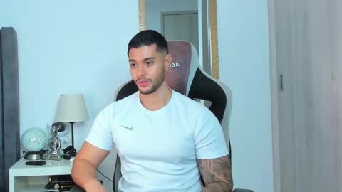 Snapshot of ken_mailik chatting on 10/31/25, 11:17 ken_mailik online show from 10/31/25, 11:17