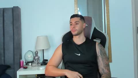 Snapshot of ken_mailik chatting on 12/13/25, 07:53 ken_mailik online show from 12/13/25, 07:53