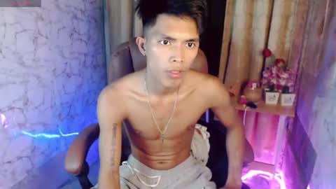 ken_minjun online show from 04/01/26, 12:06